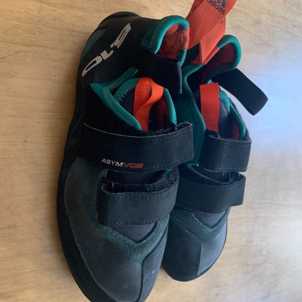 Five Ten ASYM VCS Climbing Shoe  Men's size 10